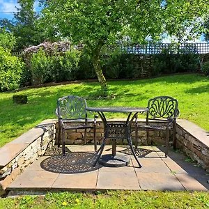 https://beebole-cottage.yorkshirehotels.net